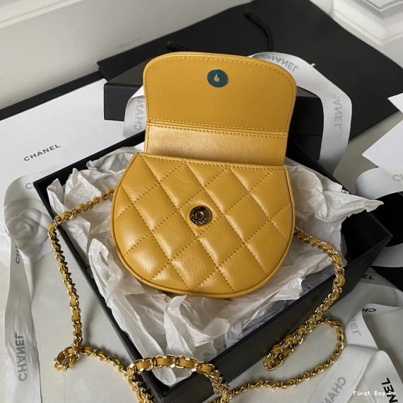 First Bag Ru CHAIN CHANEL CHANELUTCH WITH 0816